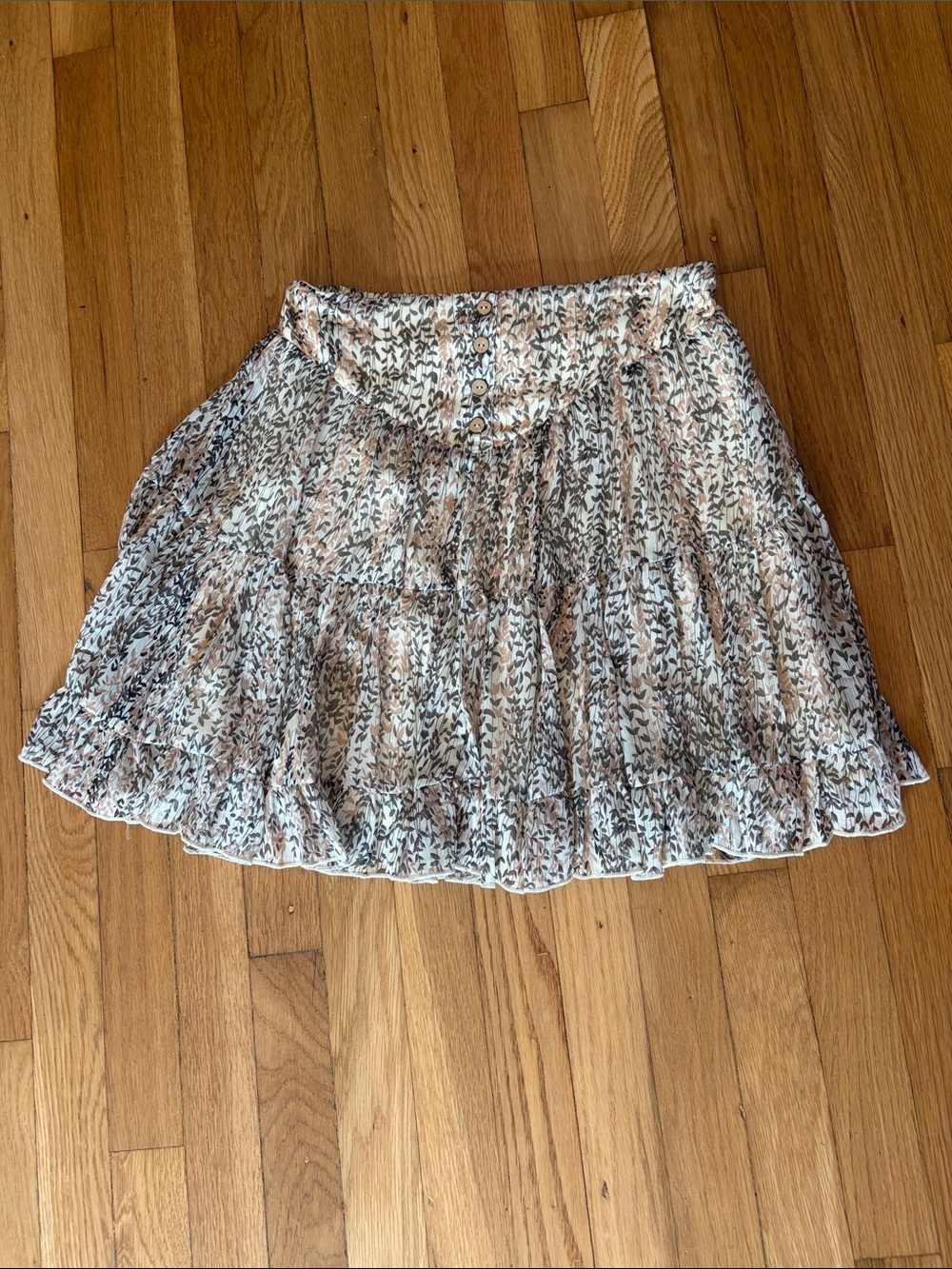 Tiered Floral Ruffle Mini Skirt - White and Tan